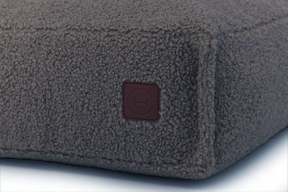 Подушка-лежак Memory Foam Teddy Ash для собак малих та середніх порід, S 3104455 - онлайн-зоомагазин Хвіст і Дракон